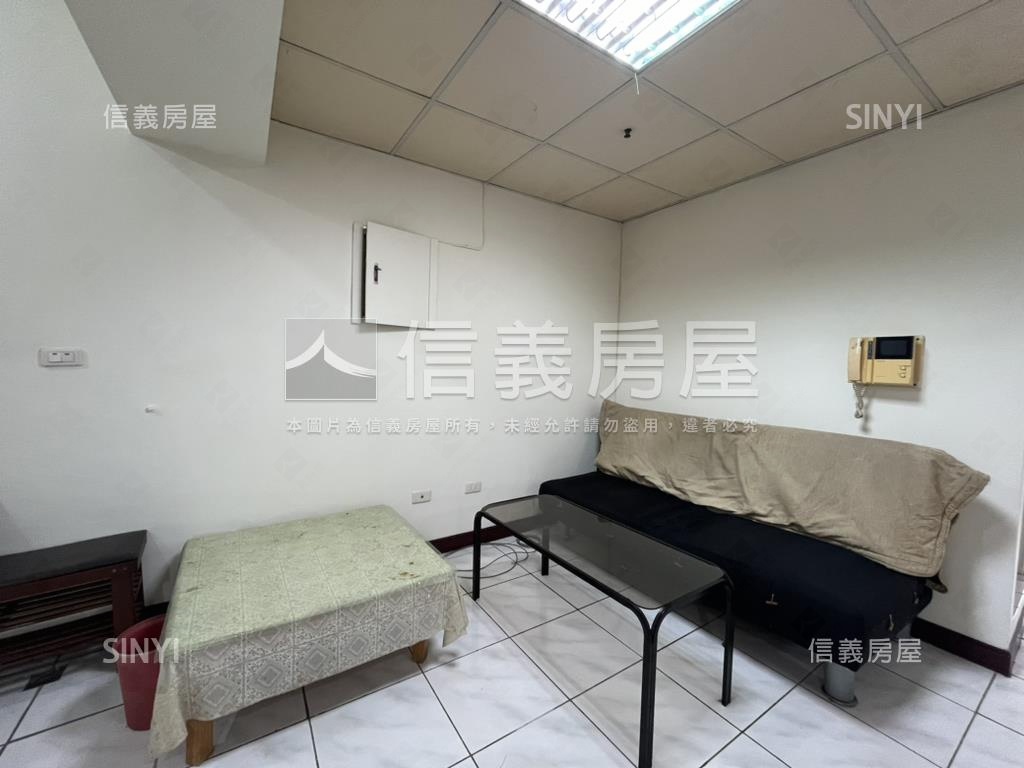 劃江山三房有車位房屋室內格局與周邊環境