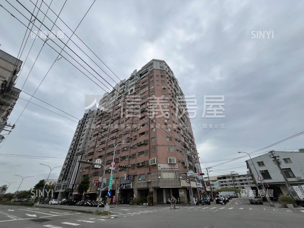 劃江山三房有車位房屋室內格局與周邊環境
