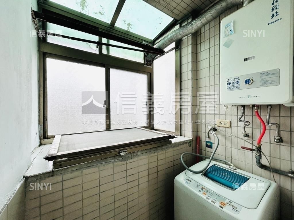 捷運美景陽台套房房屋室內格局與周邊環境