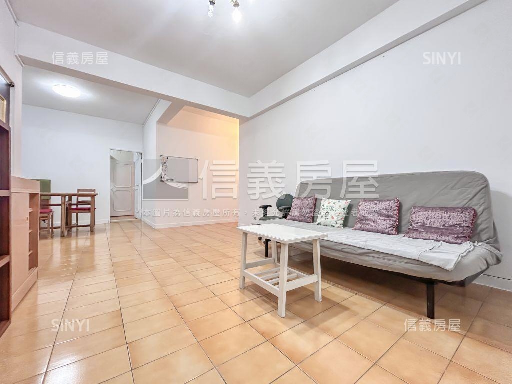 遠東公寓五樓大空間房屋室內格局與周邊環境