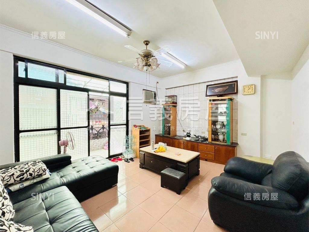 前後陽台２樓稀有大空間房屋室內格局與周邊環境