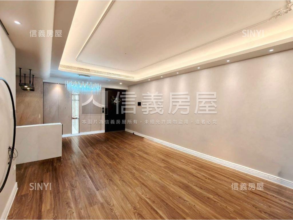 面１０１景觀邊間四房車位房屋室內格局與周邊環境