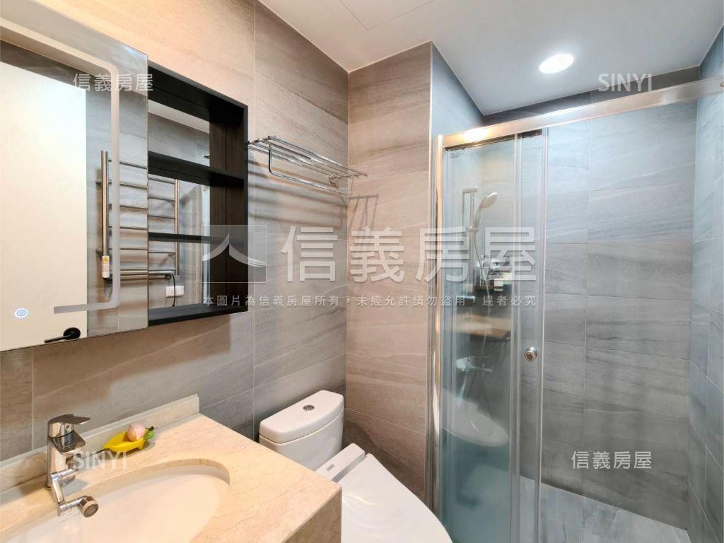 面１０１景觀邊間四房車位房屋室內格局與周邊環境