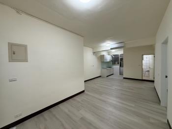 近市場公園美妝公寓