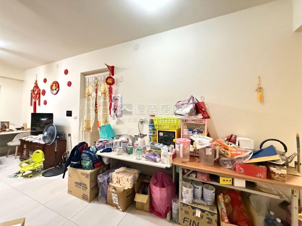 沙鹿致富時上兩房平車房屋室內格局與周邊環境