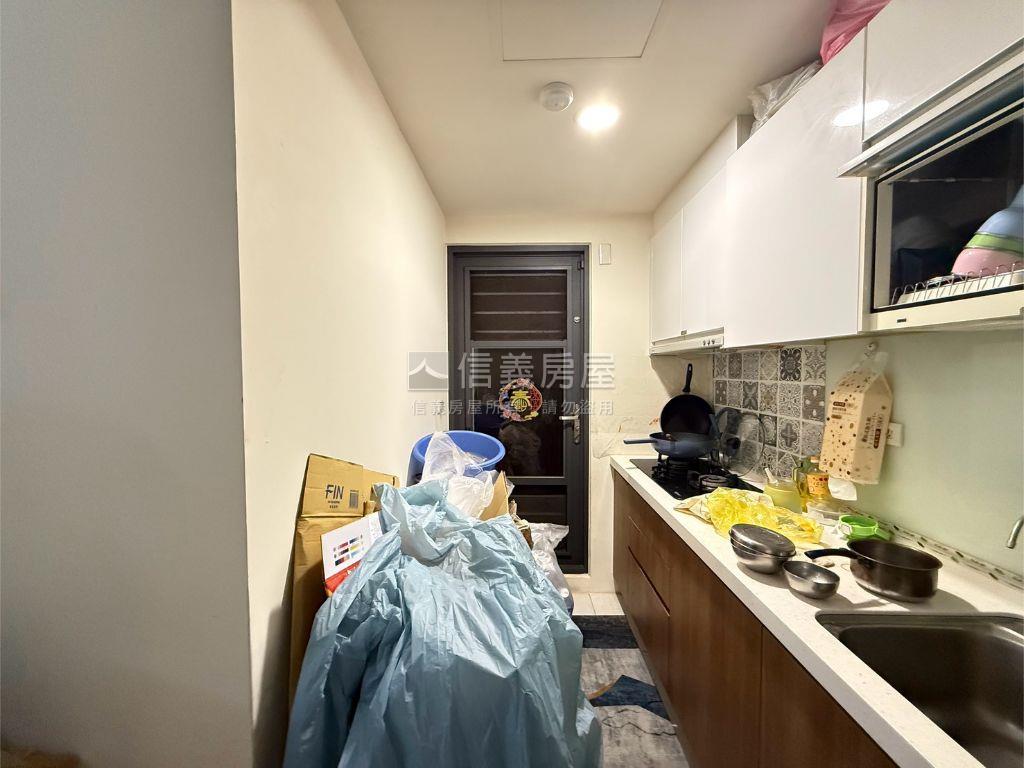 沙鹿致富時上兩房平車房屋室內格局與周邊環境
