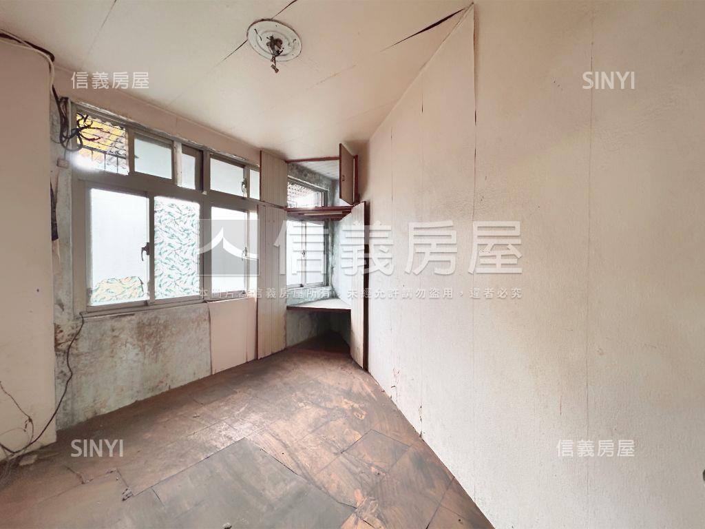 幸福站福壽４樓頂加房屋室內格局與周邊環境