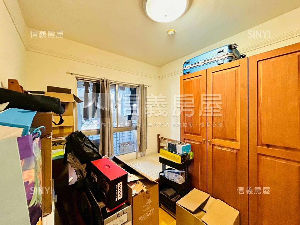 擎天大第‧溫馨‧景觀三房房屋室內格局與周邊環境