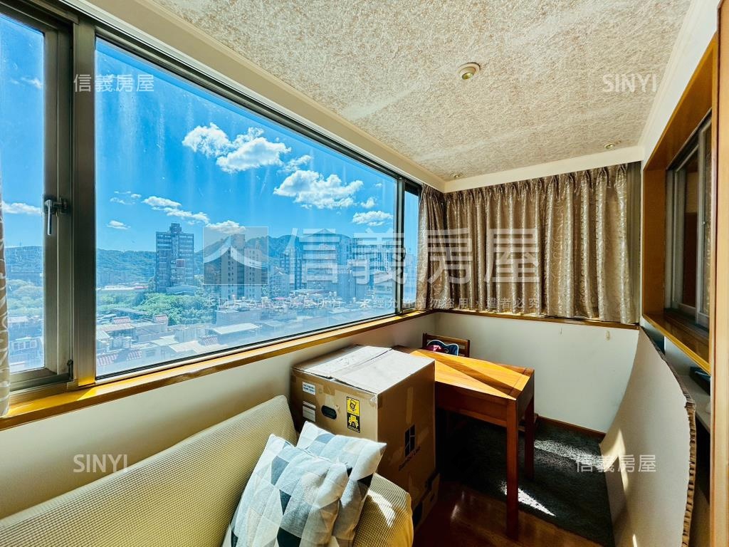 擎天大第‧溫馨‧景觀三房房屋室內格局與周邊環境