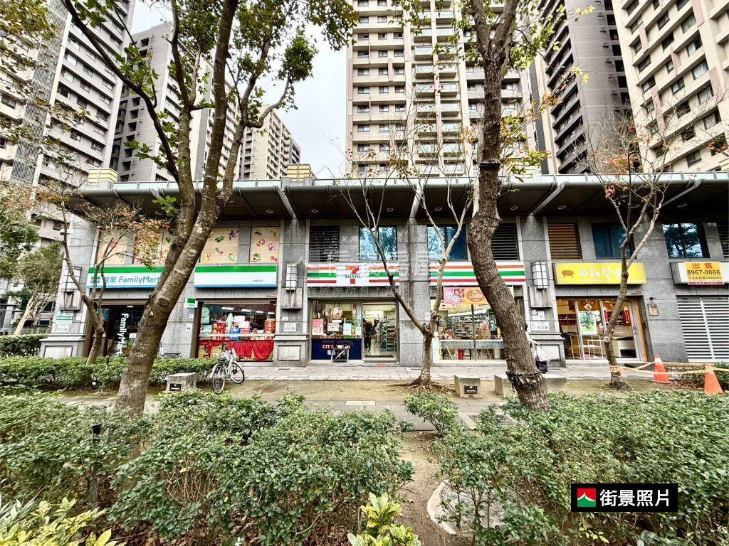 森之道三房雙坡平車位房屋室內格局與周邊環境