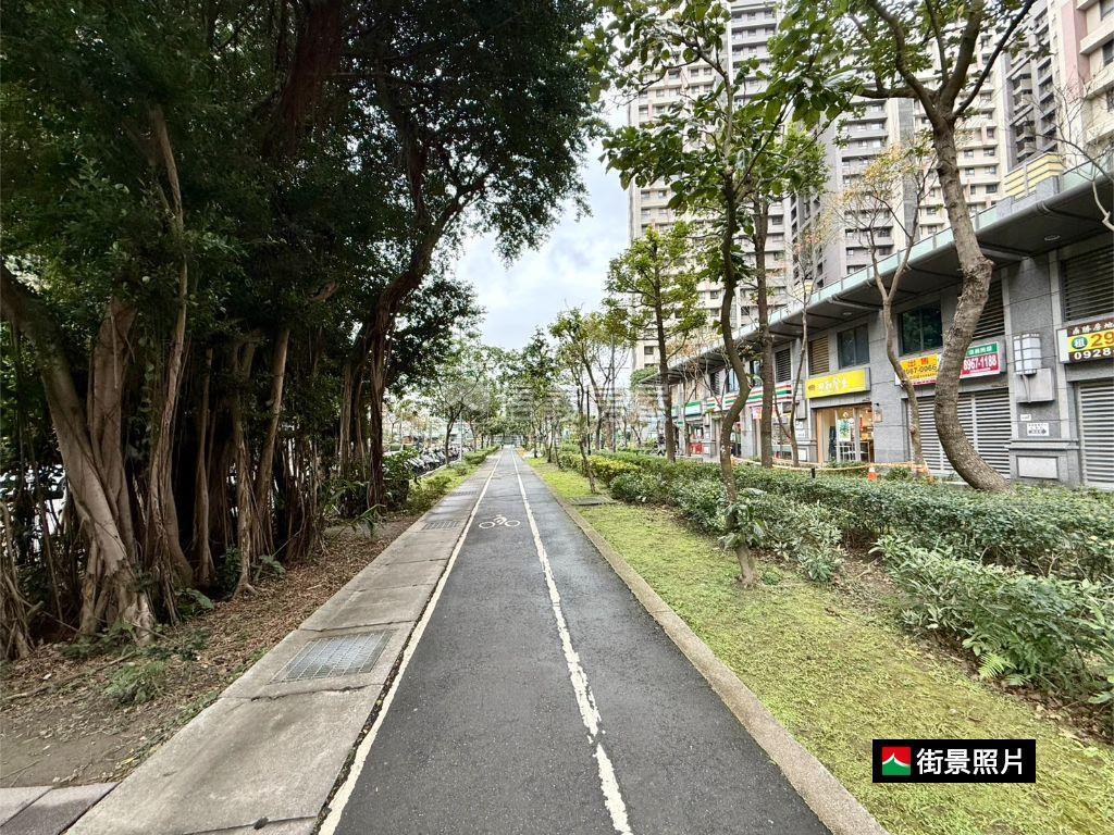 森之道三房雙坡平車位房屋室內格局與周邊環境