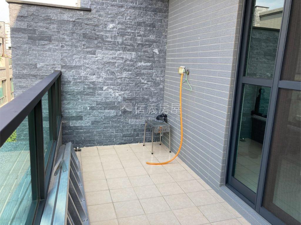 近中興商圈市場美透天房屋室內格局與周邊環境