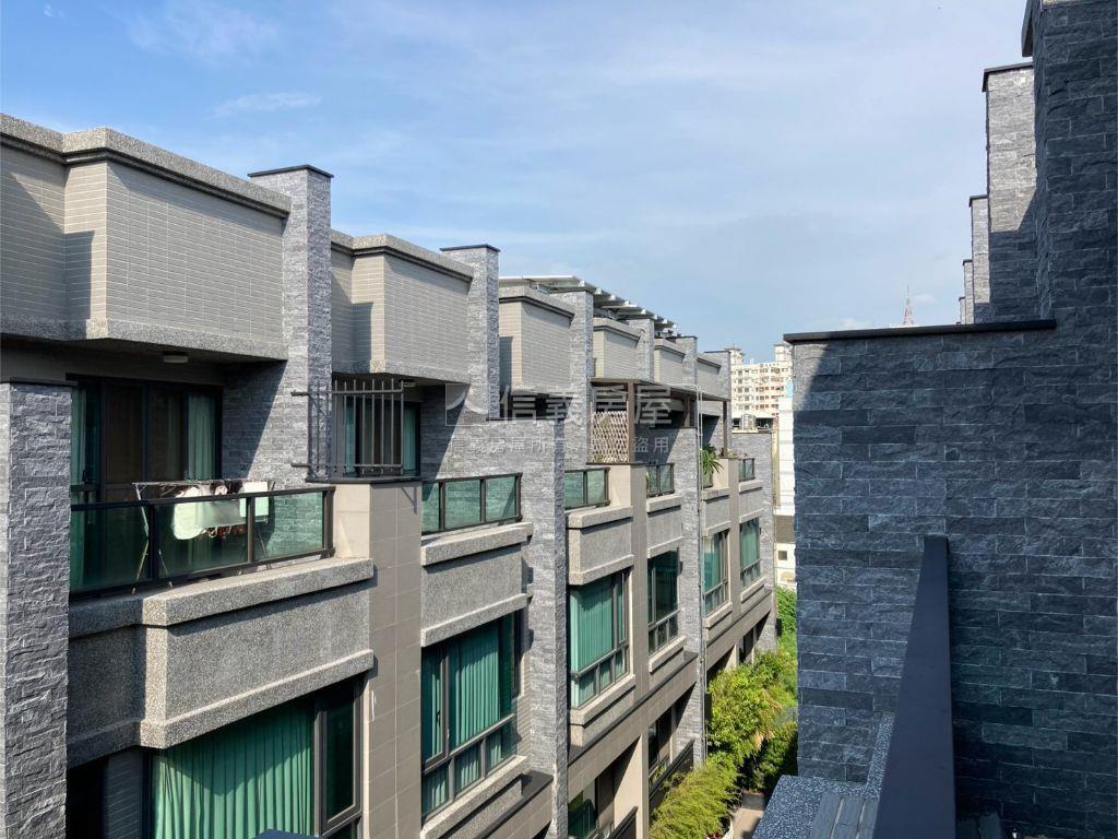 近中興商圈市場美透天房屋室內格局與周邊環境