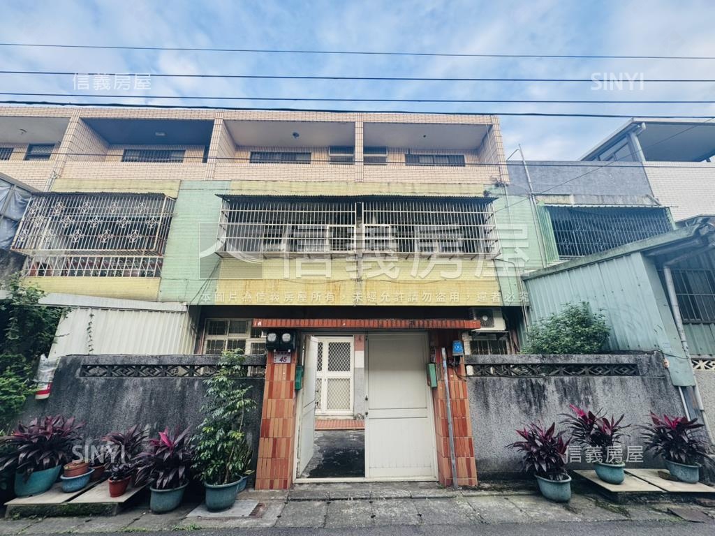 龍泉街前院透天Ｂ房屋室內格局與周邊環境