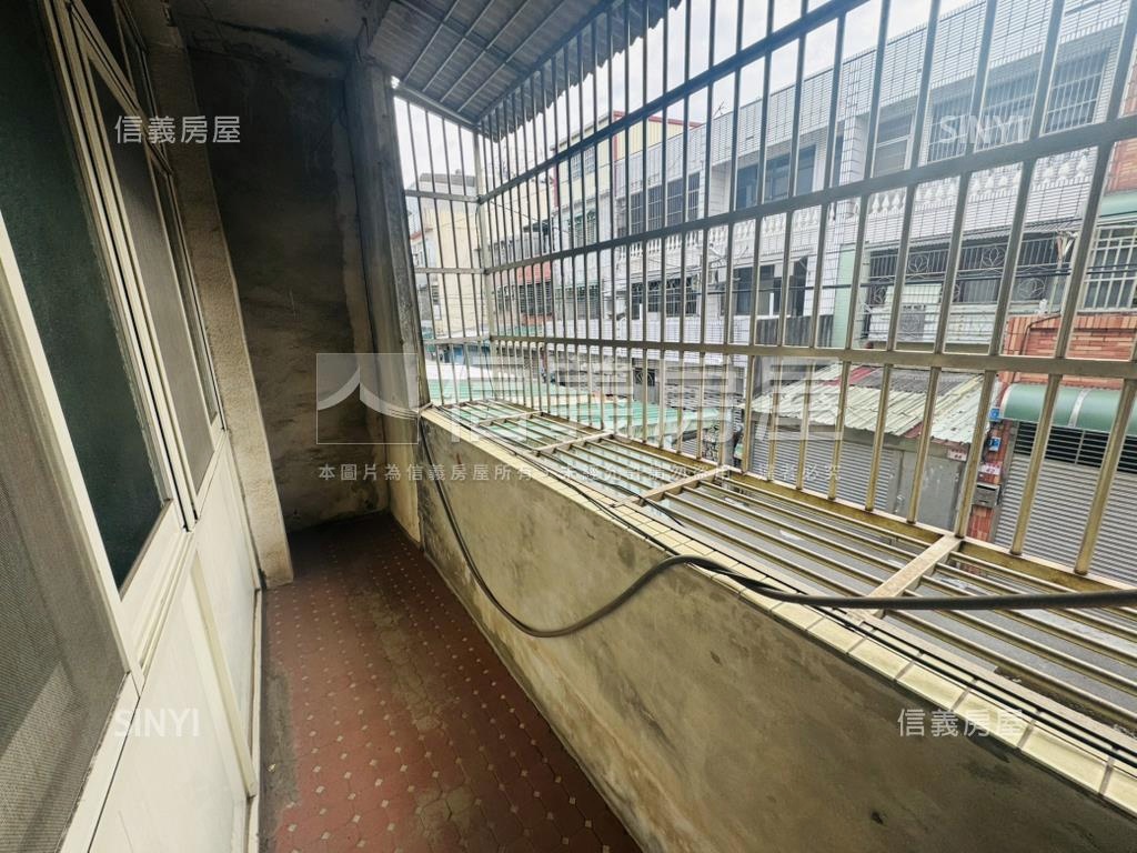龍泉街前院透天Ｂ房屋室內格局與周邊環境