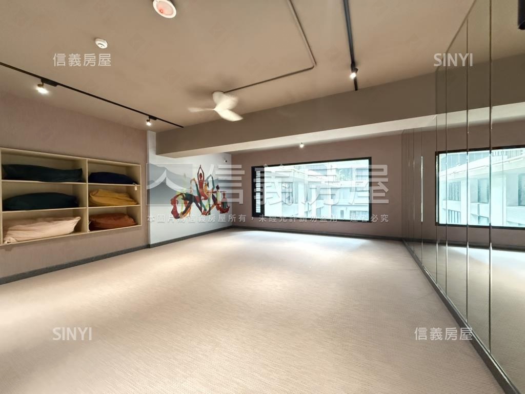 專任椰林映質感美三房房屋室內格局與周邊環境