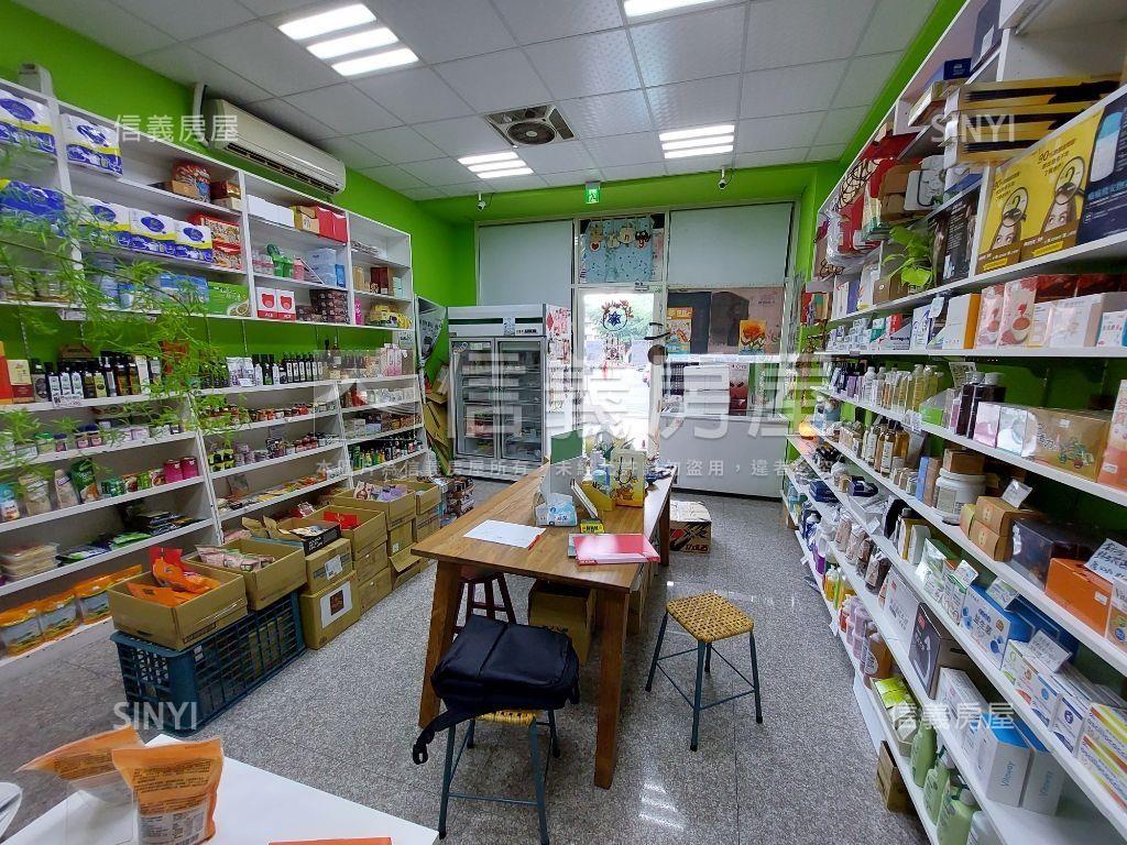 烏日學區旁樓店雙平面車位房屋室內格局與周邊環境