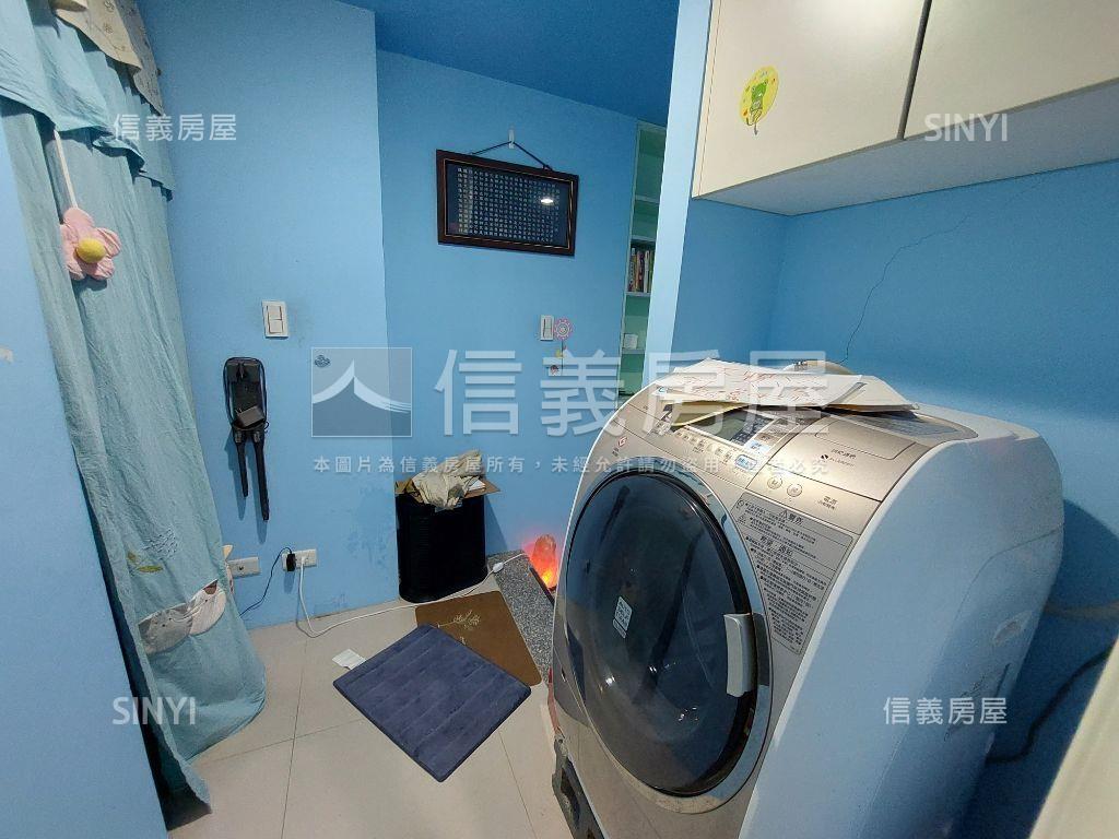 烏日學區旁樓店雙平面車位房屋室內格局與周邊環境