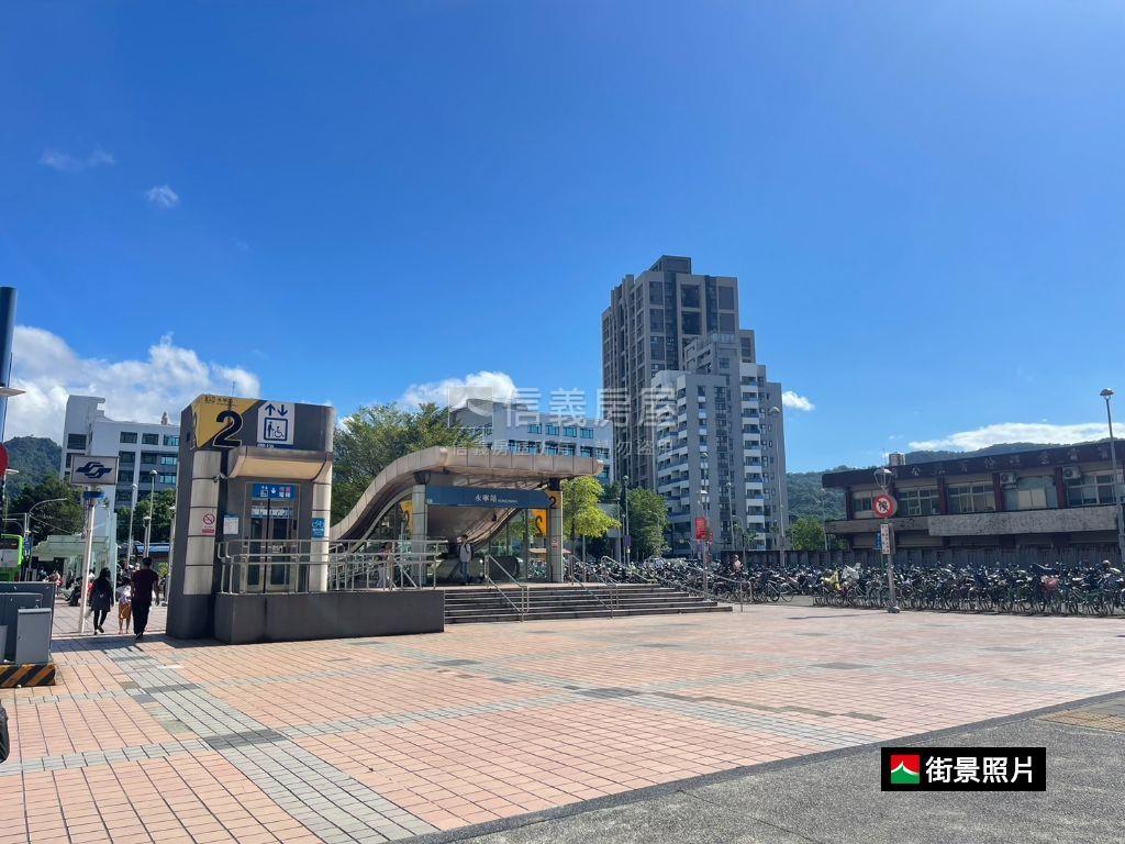 皇翔ＭＲＴ採光２房車位房屋室內格局與周邊環境