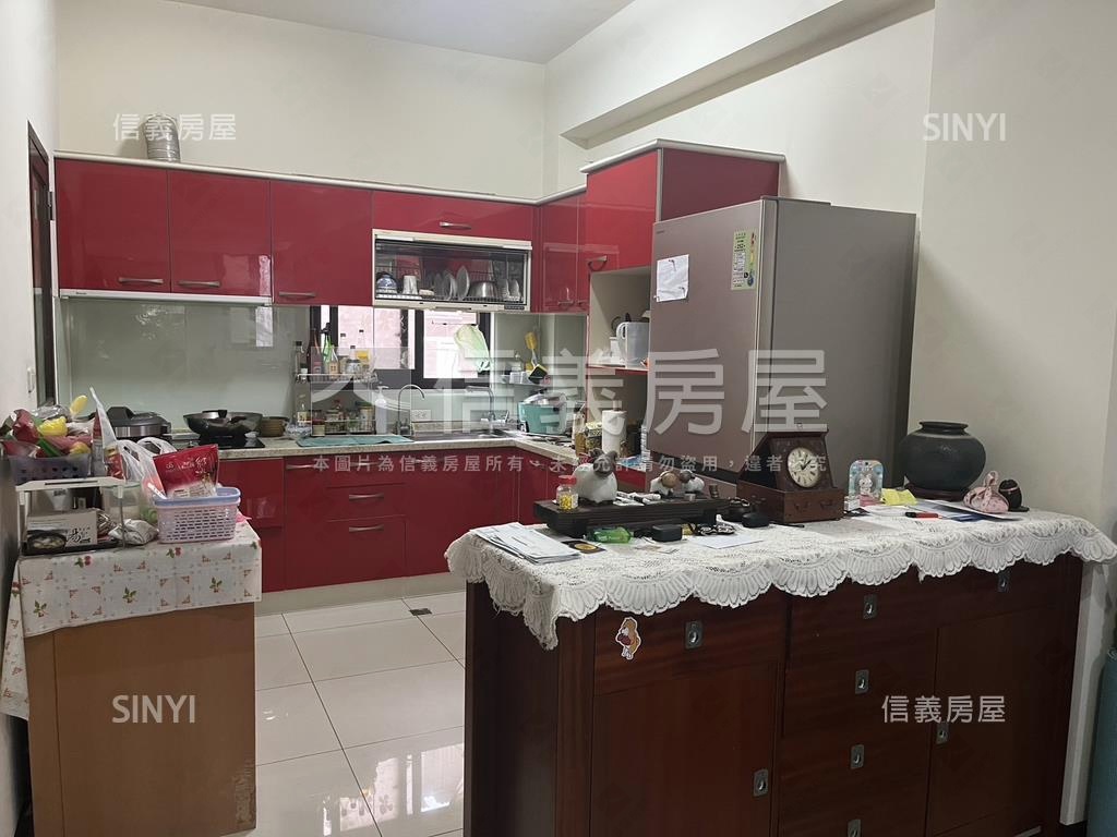 內壢後站前後臨路透天房屋室內格局與周邊環境