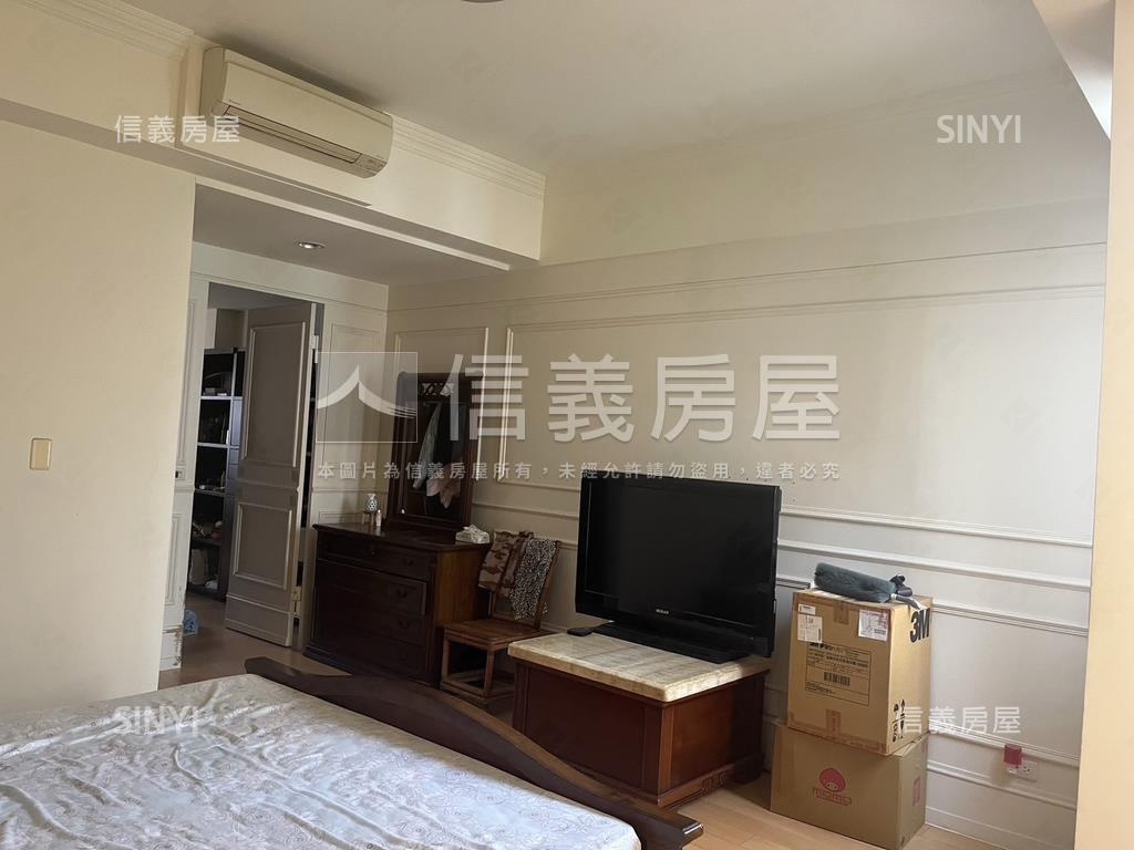 內壢後站前後臨路透天房屋室內格局與周邊環境