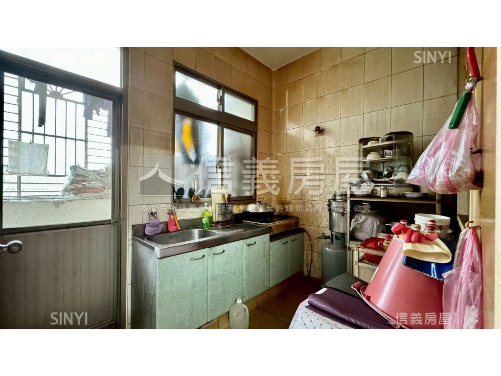 近未來社子捷運雙併公寓房屋室內格局與周邊環境