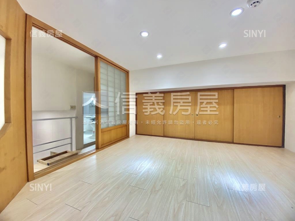 冠德低總價電梯美屋房屋室內格局與周邊環境