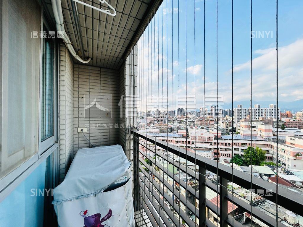 近捷運景觀大套房房屋室內格局與周邊環境