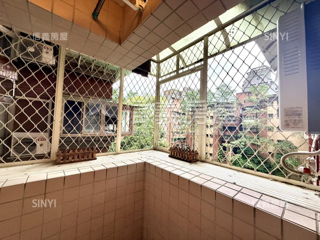 金華龍門社區３房房屋室內格局與周邊環境