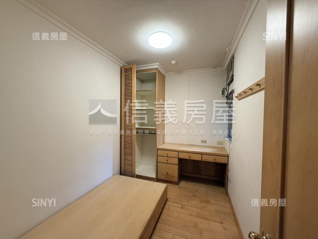 金華龍門社區３房房屋室內格局與周邊環境