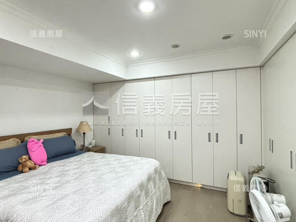 忠孝復興電梯邊間三房房屋室內格局與周邊環境
