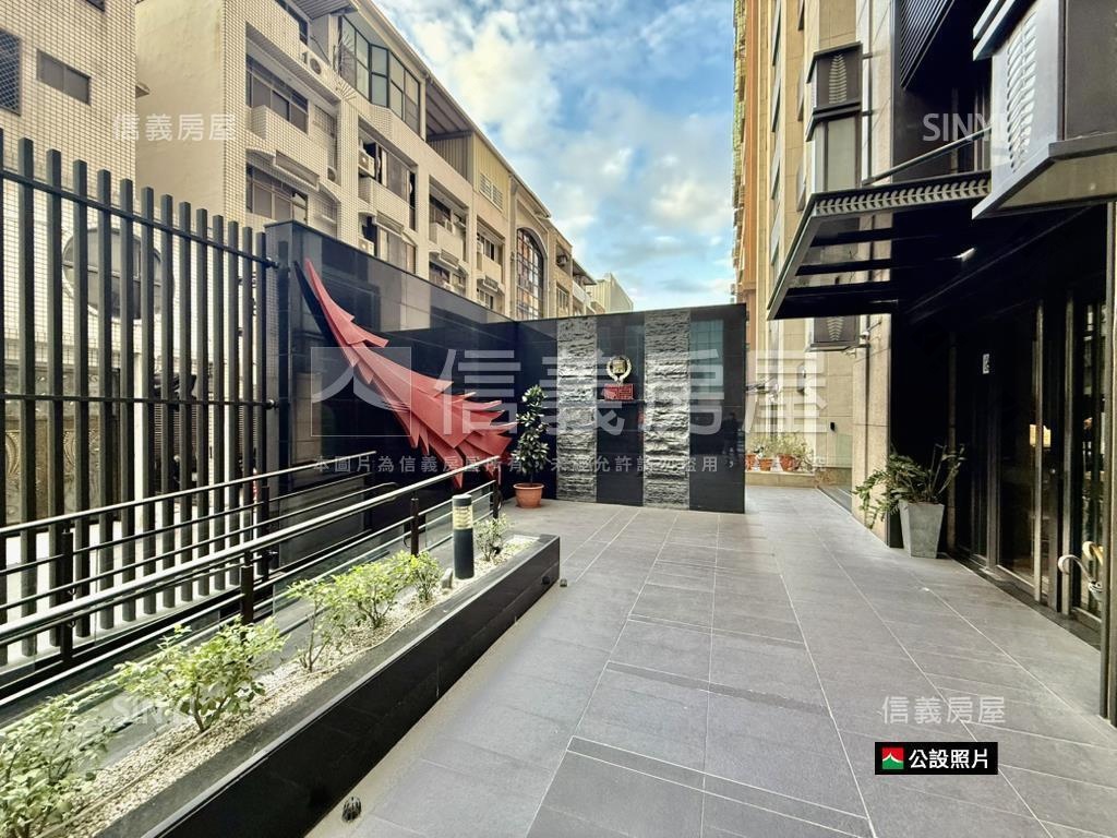 京城鳳凰朝南兩房房屋室內格局與周邊環境