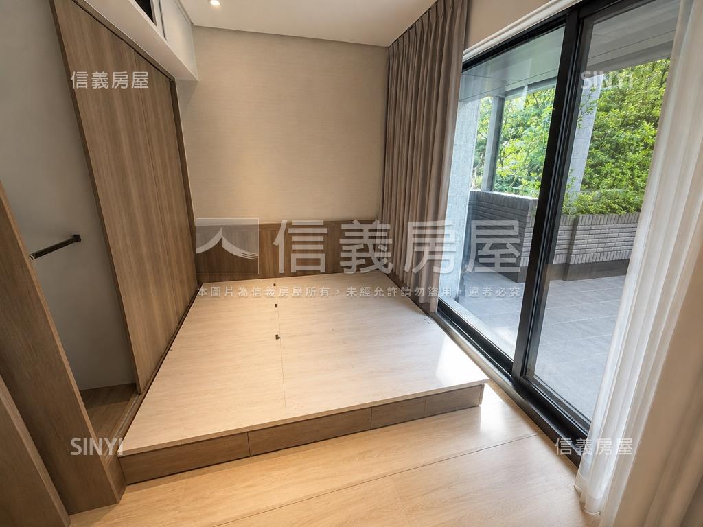 ⭐東方晶鑽露臺兩房房屋室內格局與周邊環境