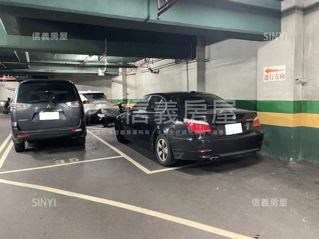 大家樂三房車位房屋室內格局與周邊環境