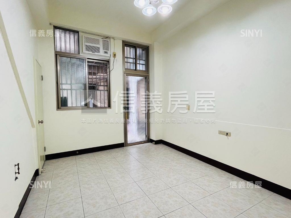 龍濱孝親房房屋室內格局與周邊環境