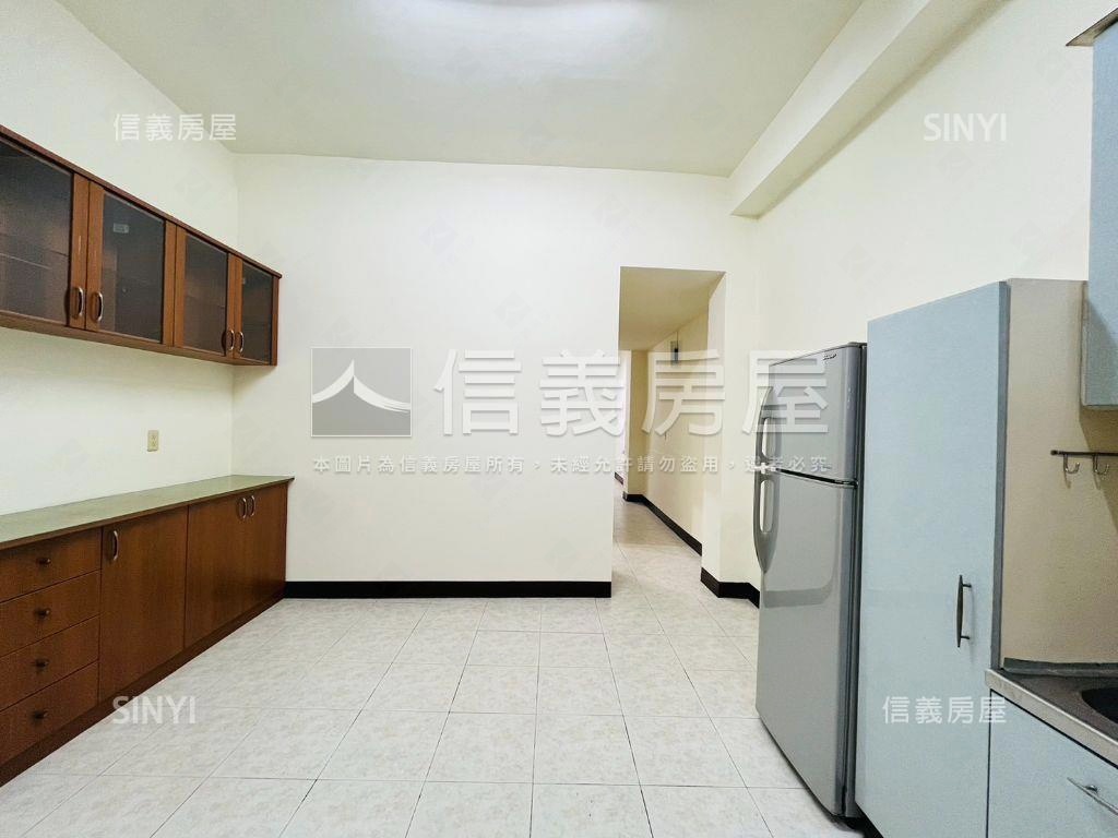龍濱孝親房房屋室內格局與周邊環境