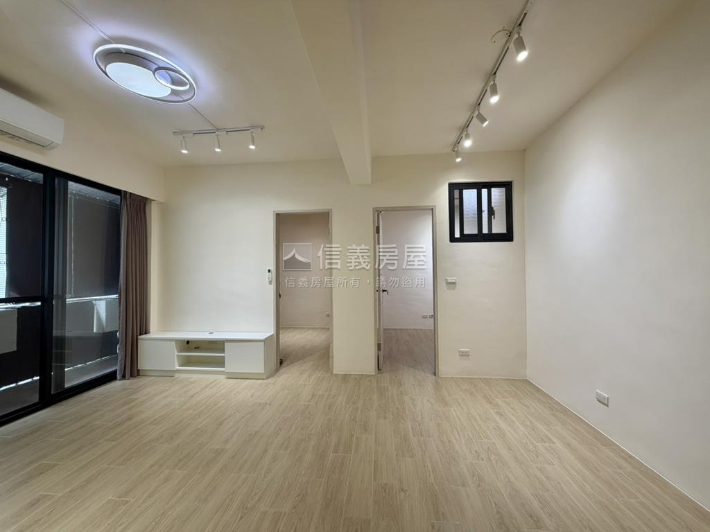 ＴＰＡＲＫ漂亮方正三樓房屋室內格局與周邊環境