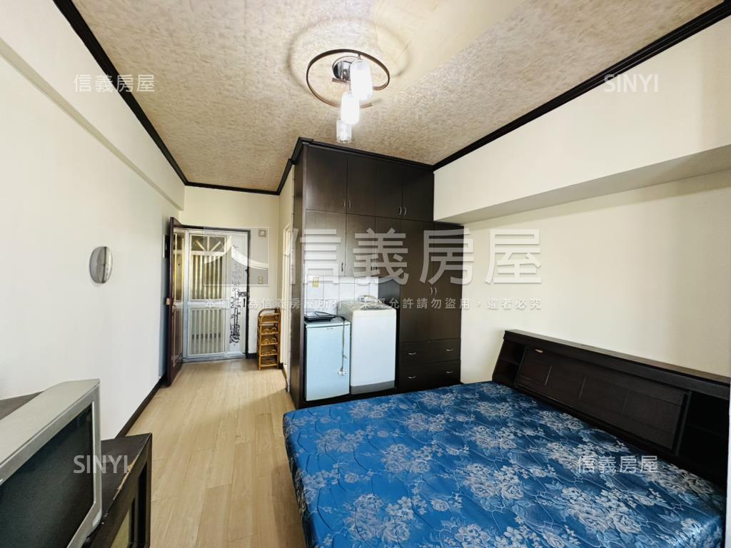 火車站前希爾頓套房房屋室內格局與周邊環境