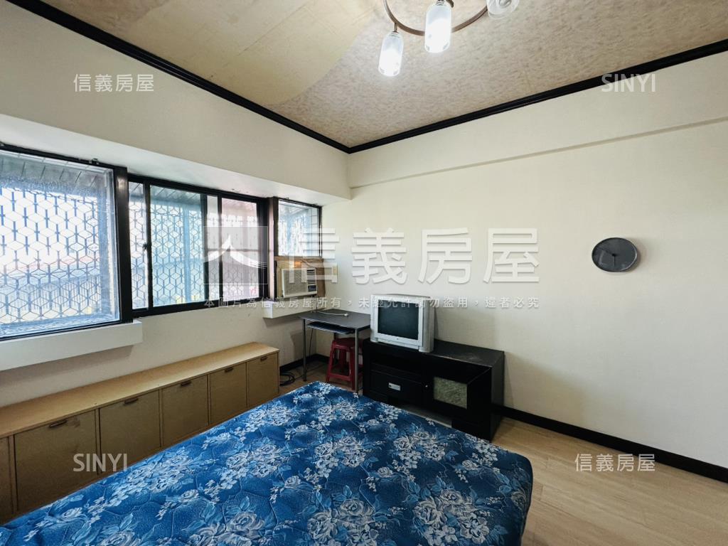 火車站前希爾頓套房房屋室內格局與周邊環境