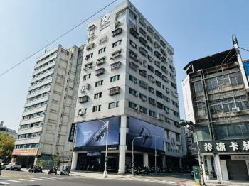 火車站前希爾頓套房