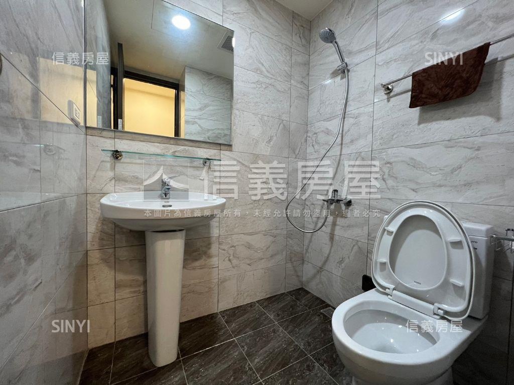 達麗Ｊ１２美二房二衛平車房屋室內格局與周邊環境