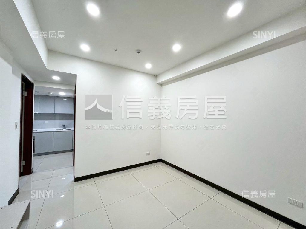城易迅低總價兩房車位房屋室內格局與周邊環境