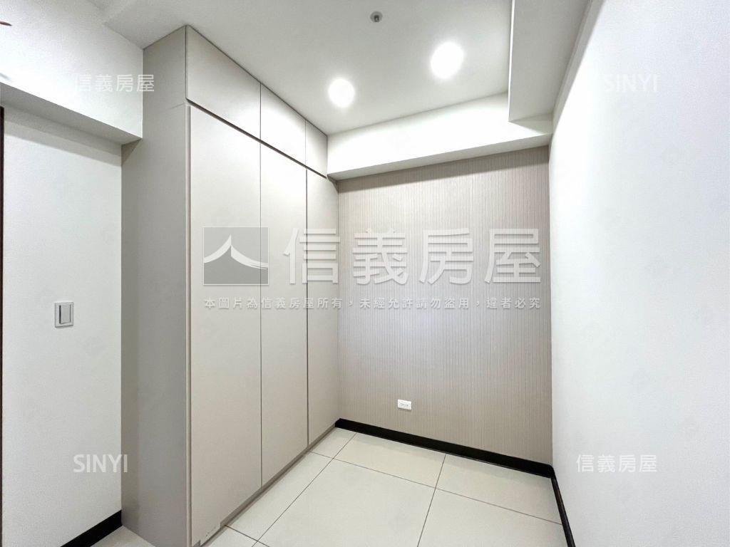 城易迅低總價兩房車位房屋室內格局與周邊環境