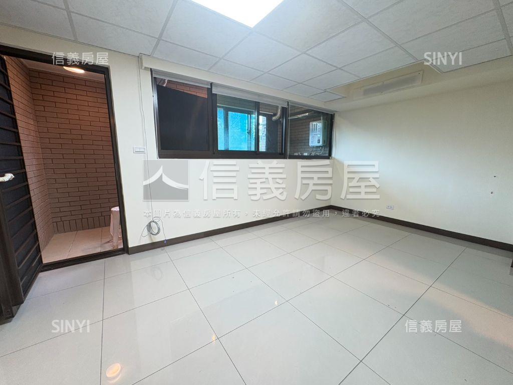 璞樂大店面雙車位房屋室內格局與周邊環境