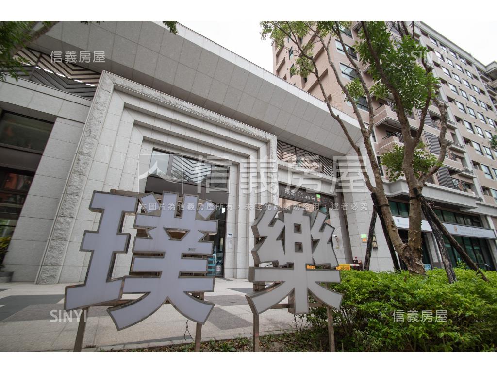 璞樂大店面雙車位房屋室內格局與周邊環境