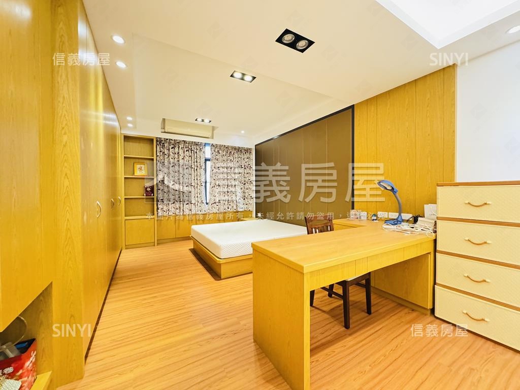 中華二路正路透店房屋室內格局與周邊環境