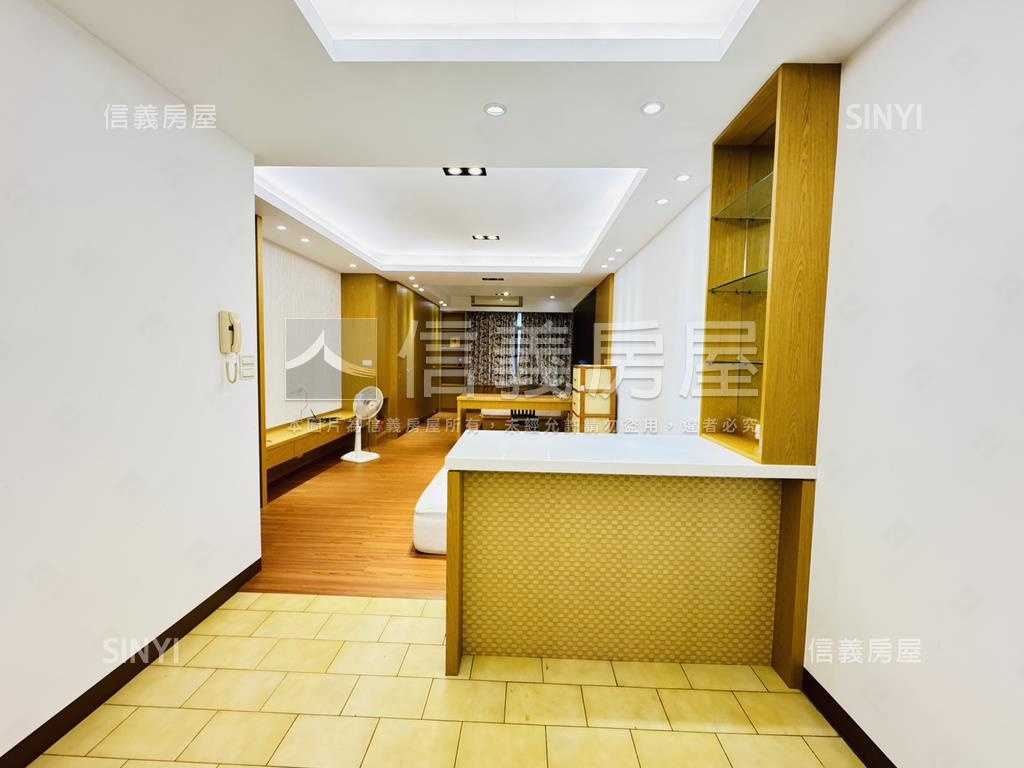 中華二路正路透店房屋室內格局與周邊環境