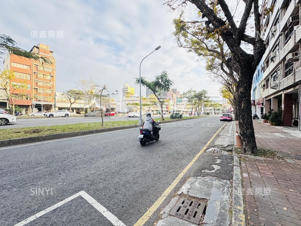 中華二路正路透店房屋室內格局與周邊環境