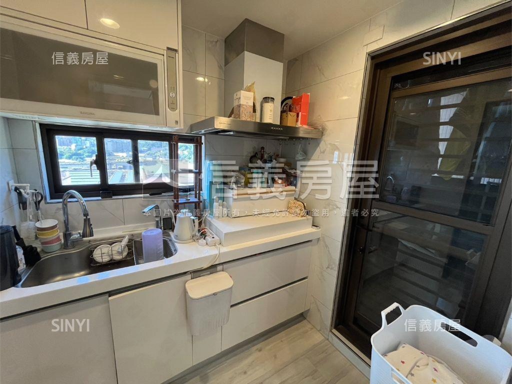 天越視野好兩房房屋室內格局與周邊環境