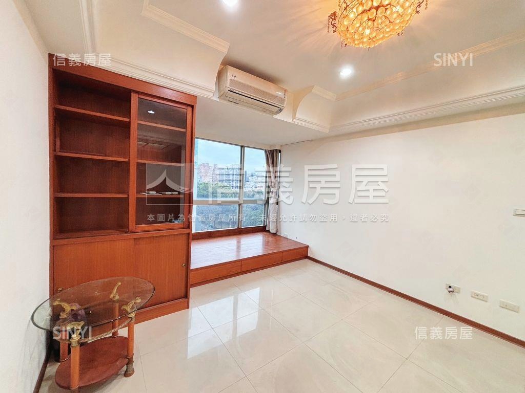 景觀特利屋裝潢二房車位房屋室內格局與周邊環境